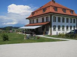 Le Relais du Château Monney