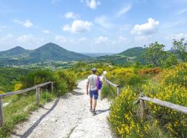 Gorgeous Home In Monselice With Wifi, hotel v destinaci Monselice
