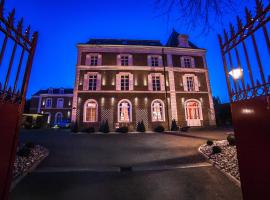 The Originals Boutique, La Maison Rouge, Lens Ouest, hotel v destinaci Noeux-les-Mines