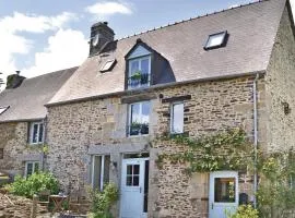 Beautiful Home In Sougeal With Kitchen