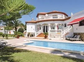 5 Bedroom Beautiful Home In Miami Platja