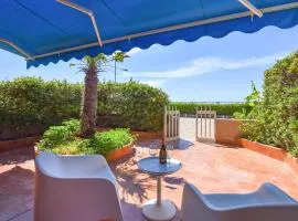 Stunning Apartment In Marina Di Ragusa