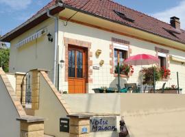 Amazing Home In Ligny-sur-canche With 2 Bedrooms And Wifi โรงแรมที่มีที่จอดรถในNuncq