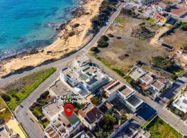 Casa Elsender Fronte Spiaggia - Torre San Giovanni