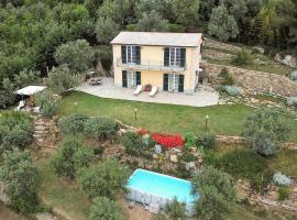 Awesome Home In Pieve Ligure With Wifi, hotel en Pieve Ligure