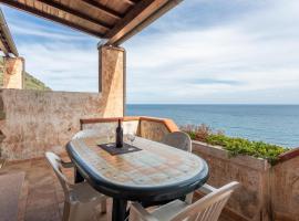 Villa Quadri 8, hotel i Villaputzu