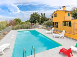 Beautiful Home In Casalguidi Pt – hotel w mieście Cantagrillo