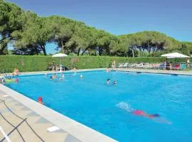 Two-Bedroom Holiday Home In Baia Domizia S,aurunca
