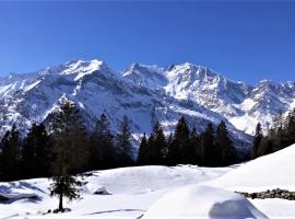 Im Spiss, hotel v destinaci Macugnaga