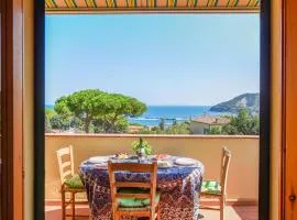 Amazing Apartment In Cavo