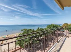Beautiful Apartment In Follonica Gr