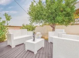Nice Home In Scoglitti With Wifi