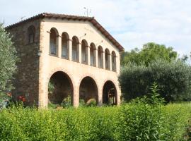 Mas Puig Roig, hotel u gradu Llaviá