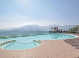 Awesome Home In Magliolo With Kitchen, hotel v destinaci Magliolo