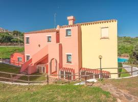 Villa 4 In, hotell i Stintino