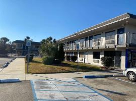 Motel 6 Gulfport, MS Airport, hotell i Gulfport