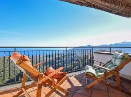 Amazing Home In Savoca With Wifi And 2 Bedrooms
