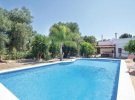 Amazing Home In Carovigno br With 2 Bedrooms, Wifi And Outdoor Swimming Pool, 3hvězdičkový hotel v destinaci Carovigno