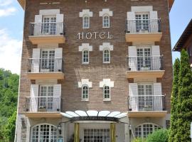 Hotel Edelweiss, hotell sihtkohas Camprodon