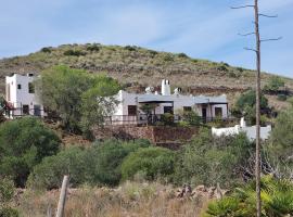 Casas Rurales La Minilla, landsted i Los Albaricoques