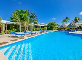 Aruba Blue Village Hotel and Apartments, hotelli Palm Beachillä