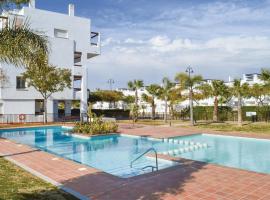Amazing Apartment In Alhama De Murcia With Kitchen, hotell med pool i El Romero