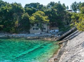 Gorgeous Home In Zarace With House Sea View, casa de férias em Zarače