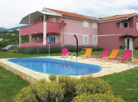 Stunning Apartment In Klenovica