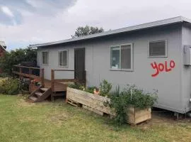 YOLO- Beach-house views, near penguins, nbn!