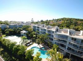 Noosa Hill Resort, serviced apartment in Noosa Heads