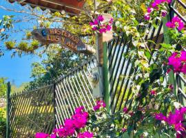 Hospedaje Luis & Ana, vie&scaron;butis su baseinais mieste Pejibaye