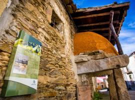 EL HOGAR DEL HERRERO, olcsó hotel Ahigal de los Aceiterosban