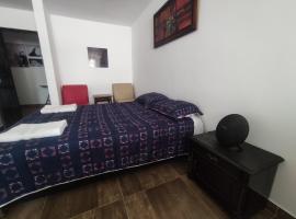 El buen descanso, hotel in Fusagasuga