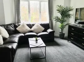 Levenside Holiday Apartment, Balloch, Loch Lomond