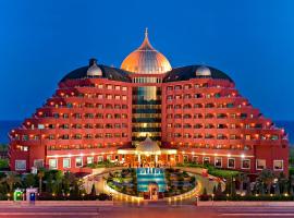 Delphin Palace Hotel, hotel dicht bij: winkelcentrum Antalium Premium Mall Lara/Kundu, Lara