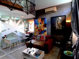 Phuket Paradiso, hotel cerca de Home Pro Village - Phuket, Chalong