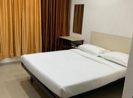 Hotel Vihaan Inn, отель в городе Колхапур