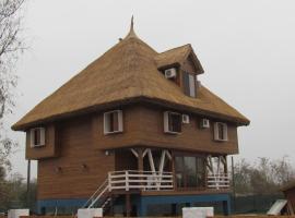 Old Fane's Lodge, hotel v destinaci Măraşu