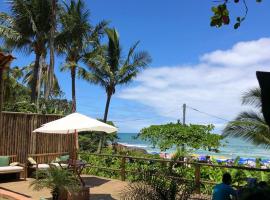 Pousada Pipe House, hotel cerca de Playa Ribeira, Itacaré