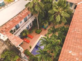 Media Luna Hostel Cartagena: Cartagena şehrinde bir otel