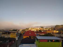 El Calvario Hostal, hotel di Cobán