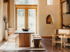 Adobe-Style Retreat - Game Room - 8 Mins to Breck