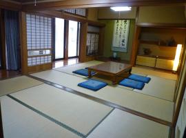 GuestHouse AZMO - Vacation STAY 22715v, hotel in Matsue