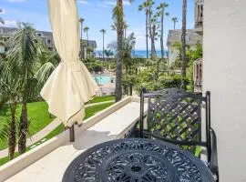 F204 - Cozy Seaview Condo