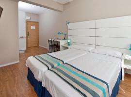 Estudios Aránzazu – hotel w mieście Santander