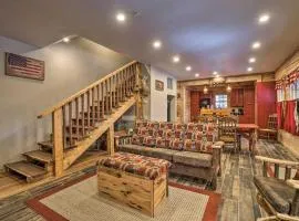 Rustic Hollister Cabin - 5 Mi to Downtown Branson