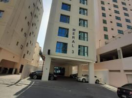 MERAL3 FAMILY FULLY FURNISHED APARTMENT, hotel in Juffair