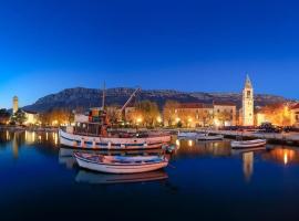 Castle Inn, ξενοδοχείο σε Kastela