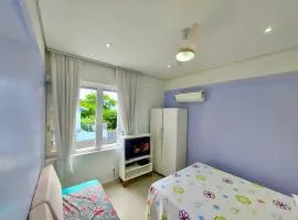 Aparts Ilha Centro-casa 2 qtos e casa 1 qto mezanino