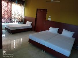 HOTEL OASIS PALACE, ξενοδοχείο σε Dālkola